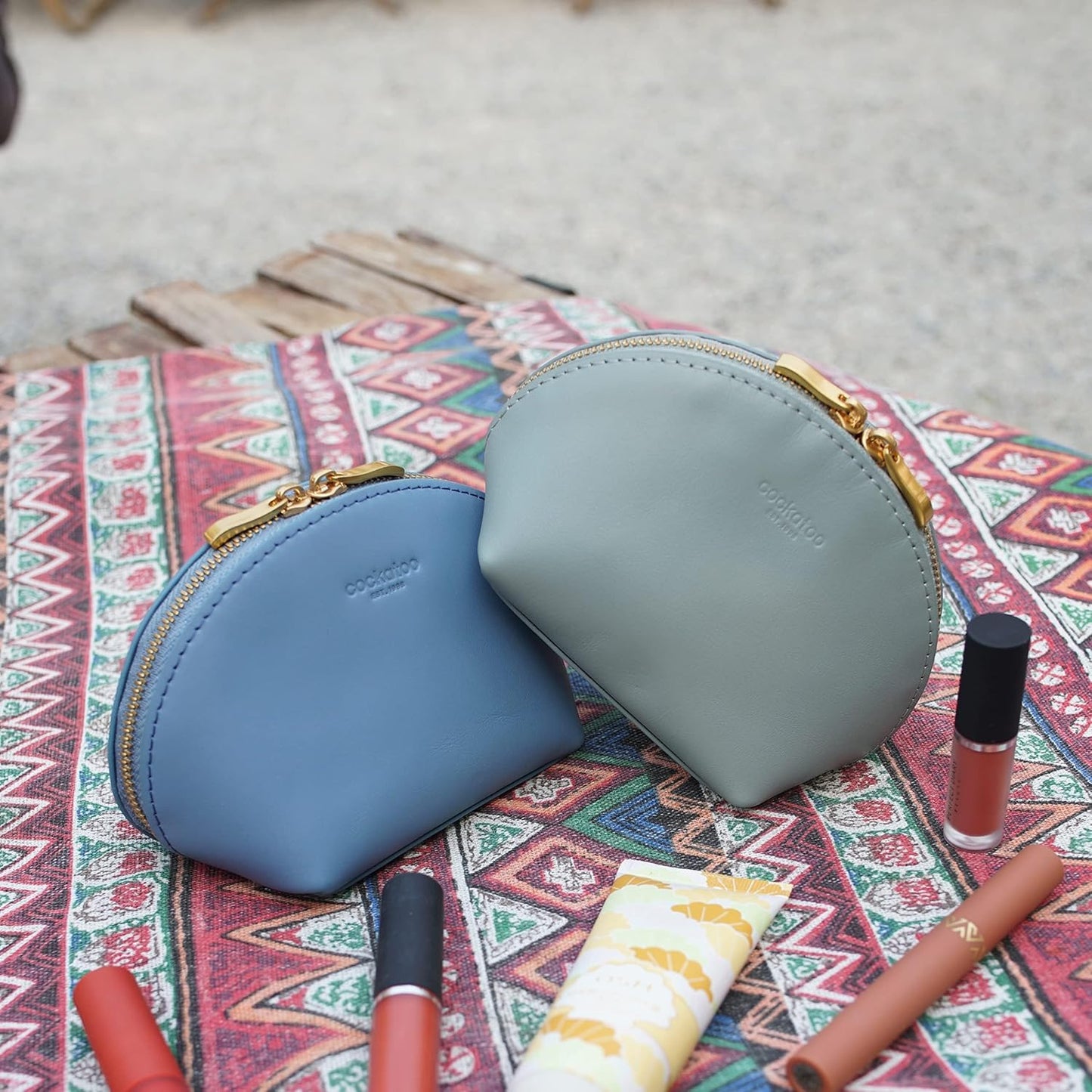 Cockatoo Makeup Bag Small Travel Cosmetic Pouch Genuine Leather Cosmetic Organizer for Women